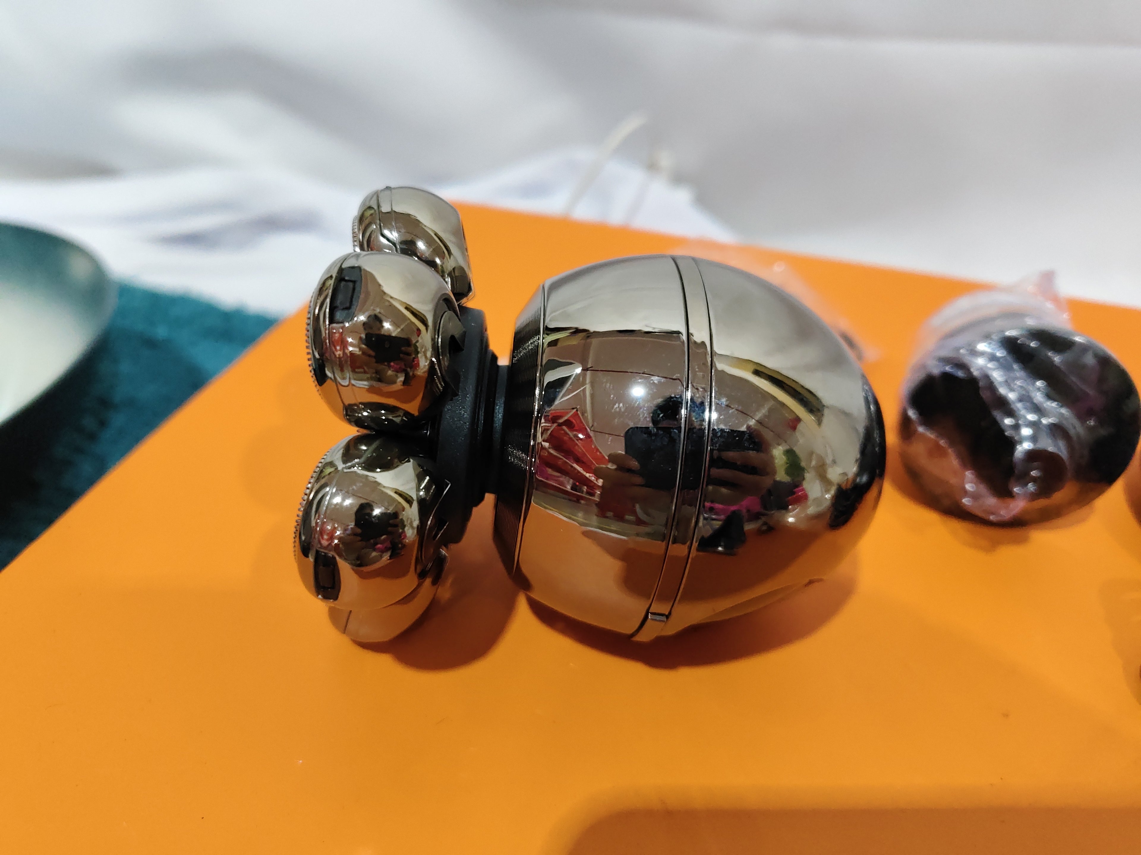 Men's Electric Shaver Floating Head  USB Charging Dock LCD Waterproof Portable Nose Hair Trimmer Bald Razor Machine Shaving