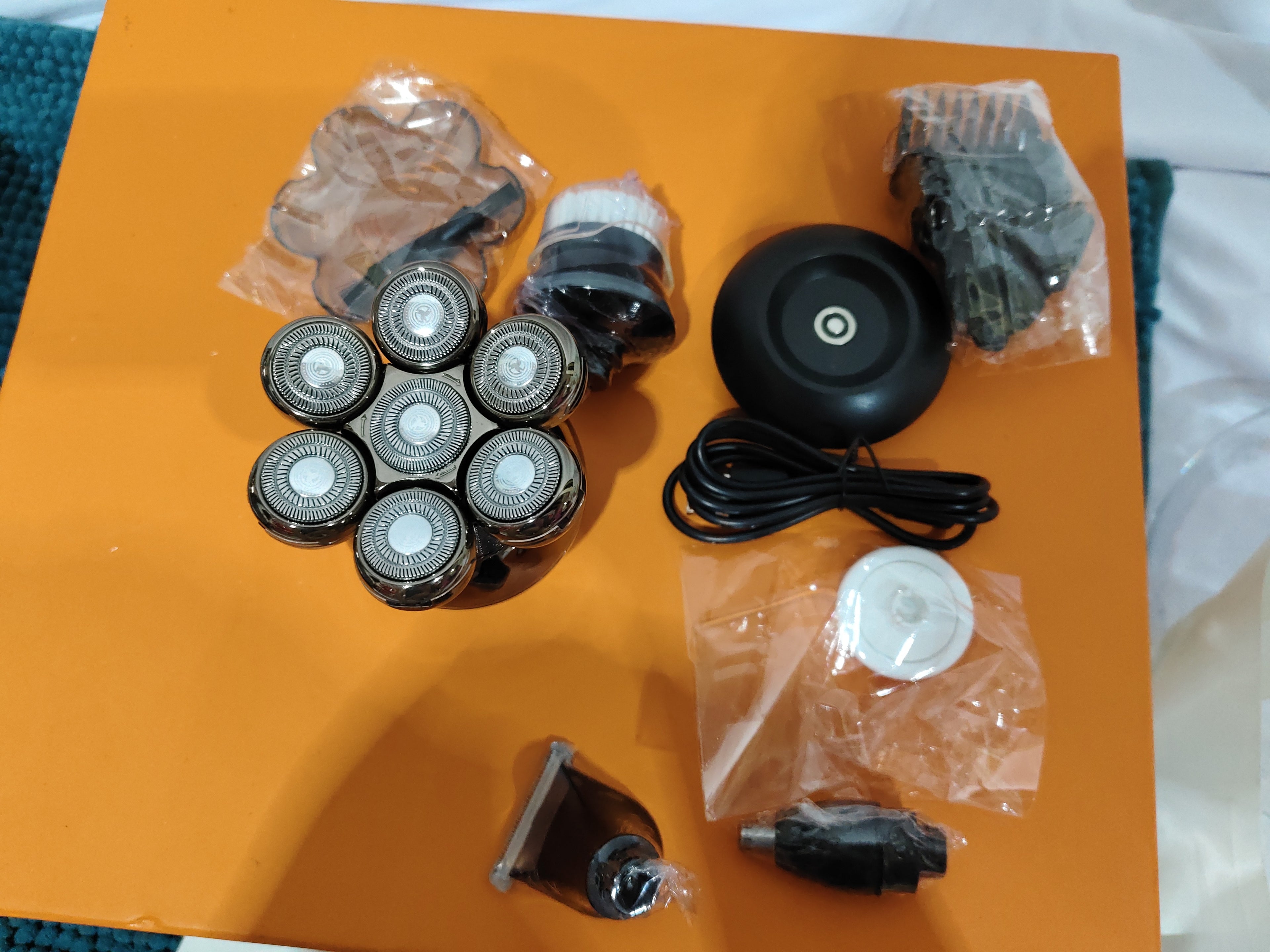 Men's Electric Shaver Floating Head  USB Charging Dock LCD Waterproof Portable Nose Hair Trimmer Bald Razor Machine Shaving